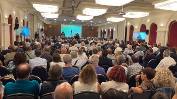 Ξανά «μεγάλο και κυβερνών ΠΑΣΟΚ» θέλει η Διαμαντοπούλου