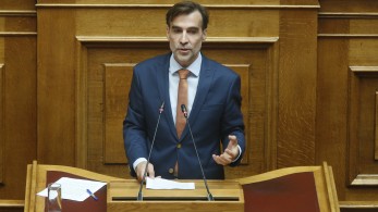 Βουλή: άνω - κάτω η Κ.Ο των ανεξάρτητων βουλευτών - Δεν συμφωνούν ούτε στον εκπρόσωπό τους