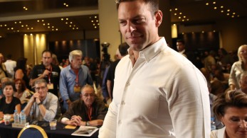 Στέφανος Κασσελάκης: προσφεύγει στη Δικαιοσύνη για τα «σκοτεινά παιχνίδια» εντός ΣΥΡΙΖΑ