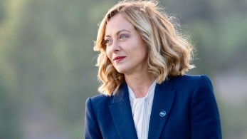 Μεταναστευτικό: Δομές €670 εκατ. έχτισε η Ιταλία στην Αλβανία για να στέλνει τους παράτυπους μετανάστες (vid)