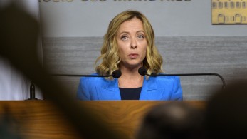 Τζόρτζια Μελόνι: νομοθετικό διάταγμα για ξεπεράσει το «δικαστικό μπλόκο» για την επιστροφή των μεταναστών από την Αλβανία