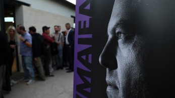 Δελφινάριο ο ΣΥΡΙΖΑ