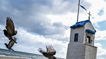 Καιρός: Ισχυροί άνεμοι και θερμοκρασία σε πτώση από τη Δευτέρα-Πού το θερμόμετρο θα δείξει 0