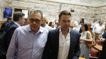«Κόντρες» ΣΥΡΙΖΑ-Κασσελάκη: Συνέδριο εσύ, Κεντρική Επιτροπή εμείς «Κόντρες» ΣΥΡΙΖΑ-Κασσελάκη: Συνέδριο εσύ, Κεντρική Επιτροπή εμείς