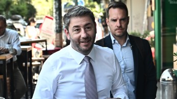 Νίκος Ανδρουλάκης: υπό ομηρία με το καλημέρα