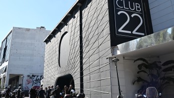 «Λουκέτο» στο κλαμπ της λεωφόρου Βουλιαγμένης που σέρβιρε αλκοόλ σε μαθητές