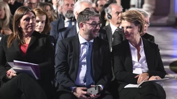 «Αντιδεξιό» μέτωπο μαζί με το ΠΑΣΟΚ ονειρεύεται η Όλγα Γεροβασίλη