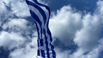 Ηράκλειο: στον ουρανό ελληνική σημαία 1,5 στρέμμα