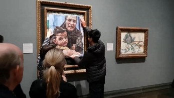 «Προοδευτικός» πόλεμος κατά της Τέχνης και της ηρεμίας μας