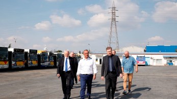 ΟΑΣΘ: στους δρόμους 18 νέα λεωφορεία – Σταϊκούρας: «Προσπάθεια να βελτιωθεί η καθημερινότητα των πολιτών»