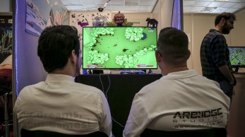 Τα αντανακλαστικά μας είναι υγιή και η κοινωνική συνοχή παραμένει ισχυρή