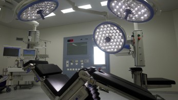 Υπουργείο Υγείας: Ξεκινούν άμεσα τα απογευματινά χειρουργεία