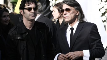 Χριστόφορος Παπακαλιάτης: σε ιδιωτικό θεραπευτήριο με πόνους στο στομάχι