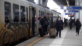 Προαστιακός: αποκαταστάθηκε η ηλεκτροδότηση - ομαλοποιούνται τα δρομολόγια