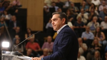 «Καρφί» Αλέξη Τσίπρα στον Στέφανο Κασσελάκη: για όσους «έχουν αφεθεί στη μεταπολιτική, στη λατρεία της εικόνας»