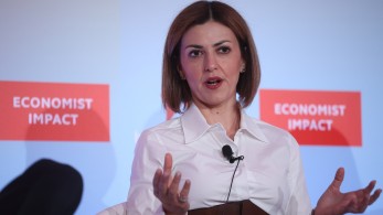 Ειρήνη Αγαπηδάκη: Ενισχύουμε περαιτέρω την πρωτοβάθμια φροντίδα υγείας και την πρόληψη (Vid)