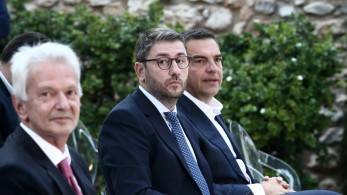 Νίκος Ανδρουλάκης - Αλέξης Τσίπρας: ούνα φάτσα, ούνα ράτσα Νίκος Ανδρουλάκης - Αλέξης Τσίπρας: ούνα φάτσα, ούνα ράτσα