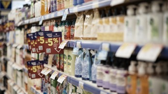 Τα μέτρα για την ακρίβεια δεν πτοούν τα καρτέλ Τα μέτρα για την ακρίβεια δεν πτοούν τα καρτέλ