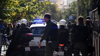 Παγκράτι: εντοπίσθηκαν εκτυπώσεις τρομοκρατικών χτυπημάτων στο σπίτι του φιλόλογου