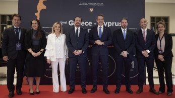 Με σαφείς θέσεις εθνικής κυριαρχίας απέναντι στους «τζάμπα πατριώτες»