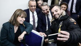 Η πρώτη βόλτα της κυβέρνησης με το Μετρό Θεσσαλονίκης [εικόνες]