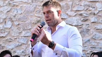 Ο Κασσελάκης ετοιμάζει βιβλίο με δυσάρεστες εκπλήξεις για τον Τσίπρα - Ποιοι έχουν χάσει τον ύπνο τους