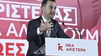 Πρωτομαγιάτικη παραίτηση Χαρίτση, τα αδιέξοδα Ανδρουλάκη και ο προνοητικός Παπασταύρου