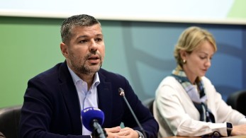 ΔΕΗ: νέο επιχειρηματικό σχέδιο με επενδύσεις άνω των 10 δισ. για το 2025-27