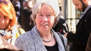 Αθηνά Λινού: μήνυση κατά Πολάκη για συκοφαντική δυσφήμηση σε βάρος της - Ακολουθούν οι αγωγές