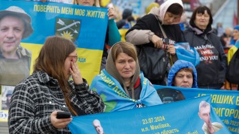 Τραμπ: σκληρή πίεση στο Κίεβο - Προς απέλαση 240.000 Ουκρανοί πρόσφυγες