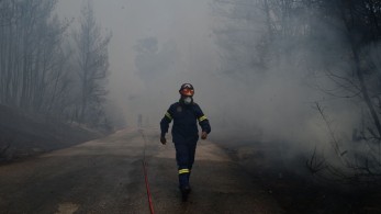 Συναγερμός για φωτιές σε Αττική και άλλες πέντε περιοχές λόγω καιρικών συνθηκών