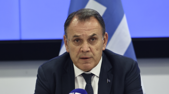 Νίκος Παναγιωτόπουλος: Η Ελλάδα πρέπει να παρακολουθεί στενά τις εξελίξεις στη Συρία Νίκος Παναγιωτόπουλος: Η Ελλάδα πρέπει να παρακολουθεί στενά τις εξελίξεις στη Συρία