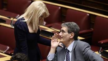 Θεοδώρα Τζάκρη: Πολύ ανασφαλής και χωρίς αυτοπεποίθηση ο Χρήστος Γιαννούλης Θεοδώρα Τζάκρη: Πολύ ανασφαλής και χωρίς αυτοπεποίθηση ο Χρήστος Γιαννούλης