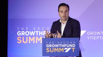 Δημήτρης Παπαστεργίου: Η Τεχνητή Νοημοσύνη πρέπει να εκδημοκρατιστεί