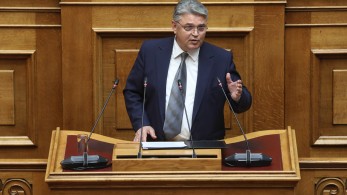 Βουλή - Προϋπολογισμός: τα ψέματα του Νατσιού για τον κατώτατο μισθό
