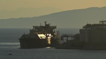 Το ενεργειακό τρίγωνο ΕΕ-Ρωσίας-ΗΠΑ και ο ρόλος της Αθήνας