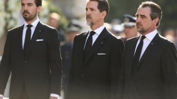 To ΠΑΣΟΚ, οι Ντε Γκρες και η ταλαίπωρη «σοβαρή» αντιπολίτευση