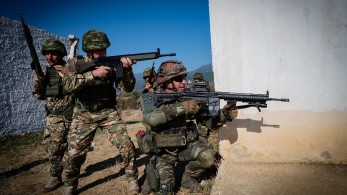 ΥΠΕΘΑ: νομοσχέδιο-τομή για τη στέγαση των στελεχών και την αξιοποίηση των ακινήτων των Ενόπλων Δυνάμεων