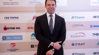 Ο Κασσελάκης επέστρεψε δριμύτερος και κοντράρει τον ΣΥΡΙΖΑ στα ίσια Ο Κασσελάκης επέστρεψε δριμύτερος και κοντράρει τον ΣΥΡΙΖΑ στα ίσια