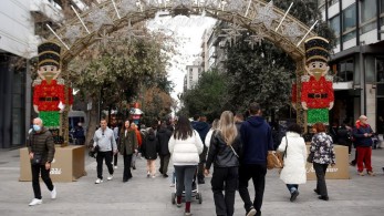 Εορταστικό ωράριο: ανοιχτά σήμερα καταστήματα και σούπερ μάρκετ