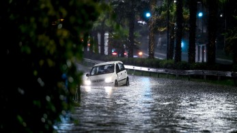 Δήμαρχος Αλίμου για την πλημμύρα στην Ποσειδώνος: Υγειονομικά επικίνδυνη κατάσταση