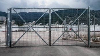 Φρίκη στη δομή Μαλακάσας: Μαστίγωσαν και κακοποίησαν σεξουαλικά ανήλικο - Παρέμβαση Παναγιωτόπουλου Φρίκη στη δομή Μαλακάσας: Μαστίγωσαν και κακοποίησαν σεξουαλικά ανήλικο - Παρέμβαση Παναγιωτόπουλου