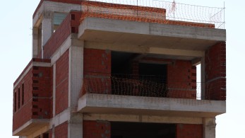 Αναστέλλεται η έκδοση οικοδομικών αδειών μέχρι την απόφαση του ΣτΕ