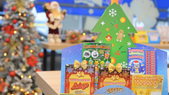 ΣΚΡΑΤΣ: οι εορταστικοί λαχνοί γίνονται δώρα και σε αυτά τα Χριστούγεννα