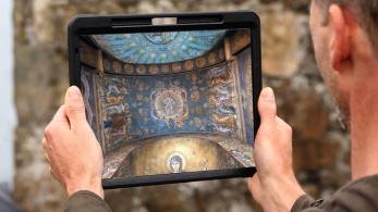 Έκθεση με τα αδημοσίευτα σχέδια του Γιάννη Καρούσου στο Καφέ του Εθνικού Αρχαιολογικού Μουσείου