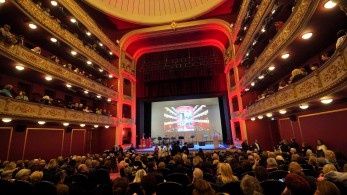 Τα τηλεοπτικά δίκτυα με εκτενή ρεπορτάζ κάλυψαν τη μεγάλη φιλανθρωπική συναυλία της Ιεράς Μητροπόλεως Πειραιώς