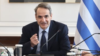 Ανήλικοι: αύριο η παρουσίαση των μέτρων για το διαδίκτυο - στις 11:00 η ομιλία Μητσοτάκη Ανήλικοι: αύριο η παρουσίαση των μέτρων για το διαδίκτυο - στις 11:00 η ομιλία Μητσοτάκη