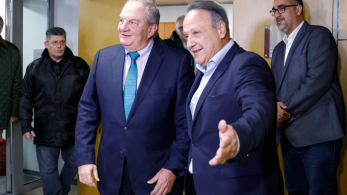 Στη Θεσσαλονίκη ο Κώστας Καραμανλής - Συνάντηση με τον Στέλιο Αγγελούδη