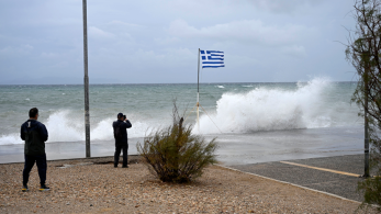 Καιρός: νέο έκτακτο δελτίο από την ΕΜΥ - Πού θα χτυπήσει η κακοκαιρία τις επόμενες ώρες Καιρός: νέο έκτακτο δελτίο από την ΕΜΥ - Πού θα χτυπήσει η κακοκαιρία τις επόμενες ώρες