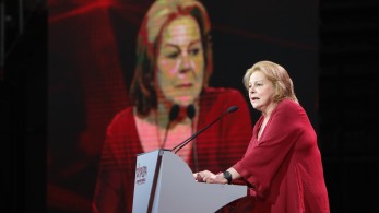 Λούκα Κατσέλη: Αποδέχομαι την πρόταση του ΣΥΡΙΖΑ να είμαι υποψήφια για ΠτΔ